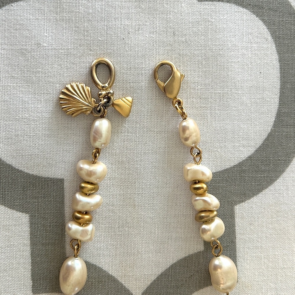 Vintage Liz Claiborne Pearl Necklace Gold Beads 38” Coastal Shell Charm 90s - Picture 14 of 16